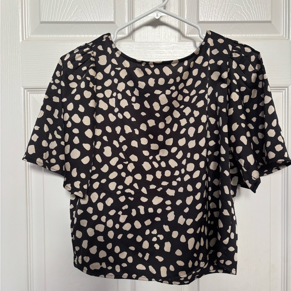 LOFT Black and Cream Patterned Blouse